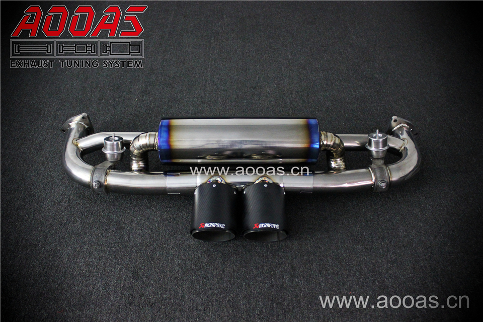 Porsche 911 With GT3 Design Titanium / Valvetronic Muffler System